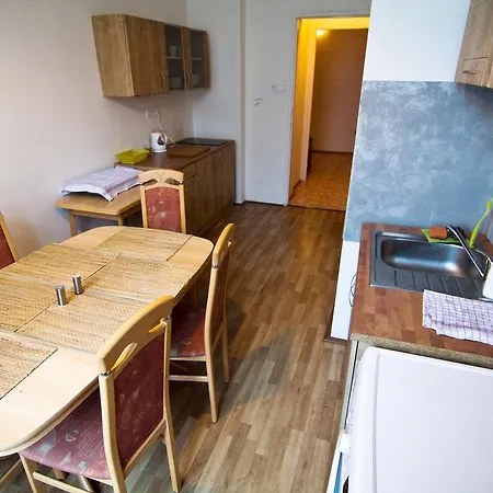 Apartment Happy For Friends *